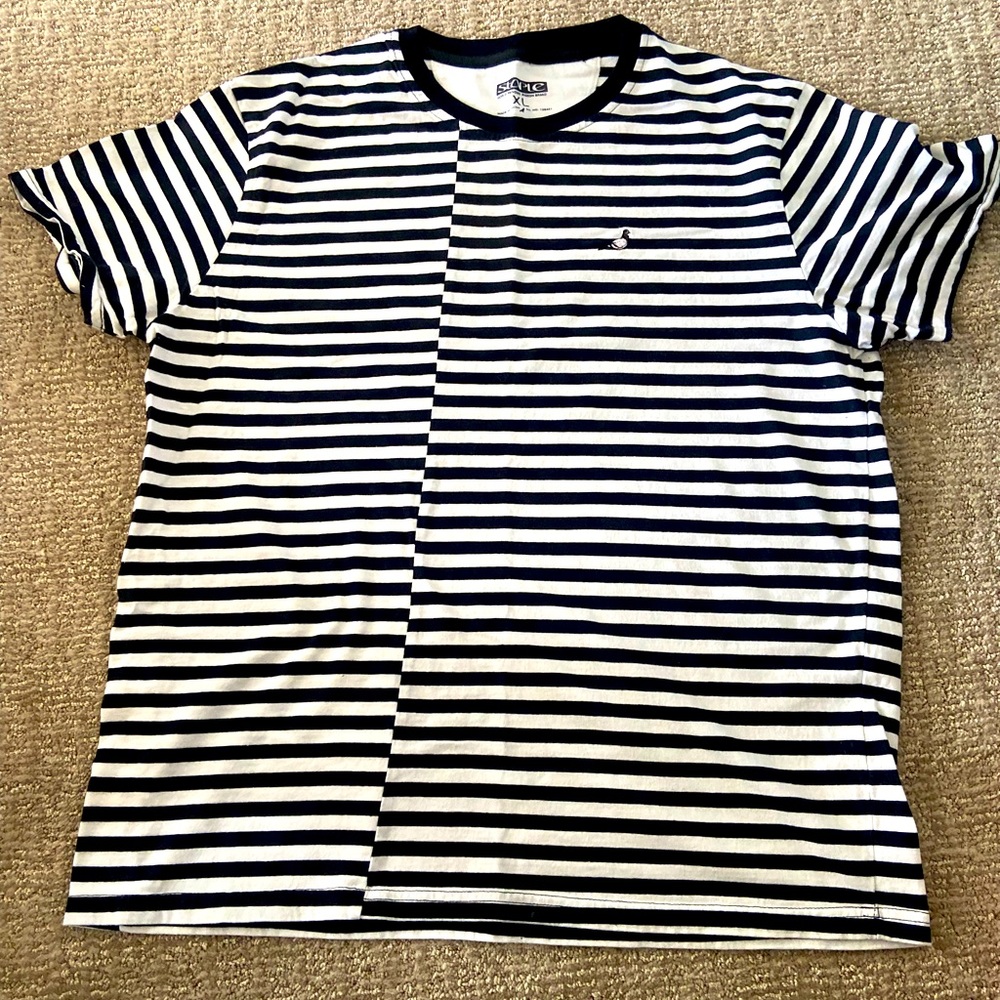 Staple pigeon shirt size Xl